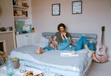 Begini Tips Agar Suami Makin Betah di Rumah